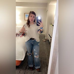 Meet your Posher, Chloe